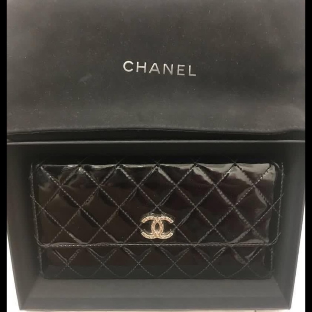 Authentic Chanel Patent Wallet & Clutch - Picture 3 of 9